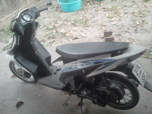 ใครสนใจซากรถ hondaclick