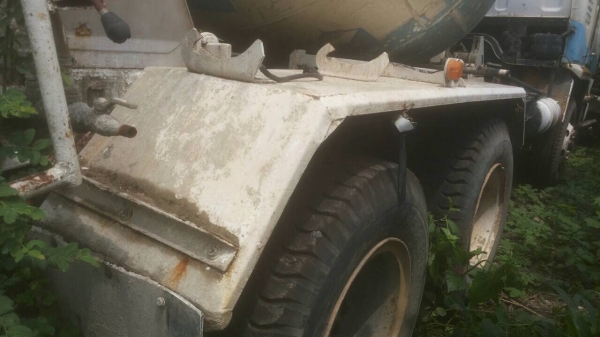 รถนิสสันCW45-10ล้อ-เครื่อง290โบว์โม่ปูน-โม่ตรง-7คิวราคา.790.000บ--6คิว1คัน.ราคา720.000บ-