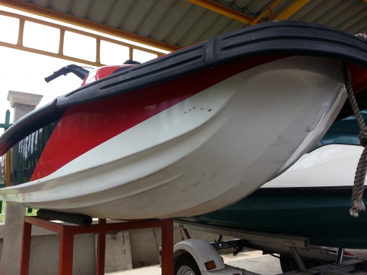 ขาย เจ็ตสกี yamaha ปลาโอ เครื่องยนต์ดี ถังขาวๆ สีพอได้ ตามรูปครับ