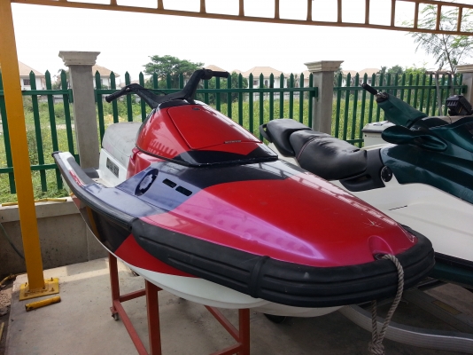 ขาย เจ็ตสกี yamaha ปลาโอ เครื่องยนต์ดี ถังขาวๆ สีพอได้ ตามรูปครับ