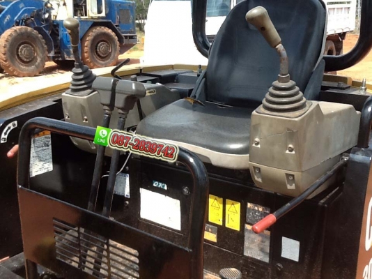 ขายรถแบคโฮ CAT 320R ติดไลห์สําหรับหัวกระแทก