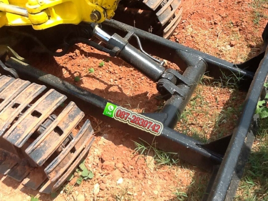 ขายรถแบคโฮ YANMAR B31