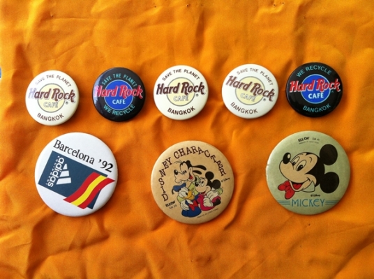 ขายเข็มกลัด ของสะสม