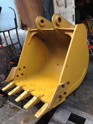 บุ้งกี๋CAT320 ของนอกนำเข้า