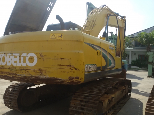 รถแบคโฮนำเข้าจากญี่ปุ่น ซื้อสดและจัดไฟแนนซ์