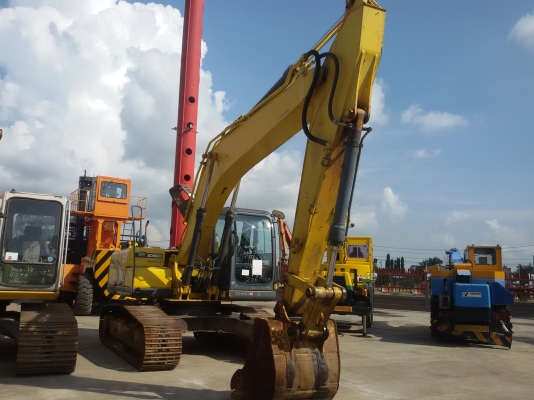 รถแบคโฮนำเข้าจากญี่ปุ่น ซื้อสดและจัดไฟแนนซ์