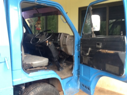 จองเเล้วครับขายIsuzu 110hp ปี38ทะเบียนขาด1ปีแคชชีแดงปลายนิดๆเครื่องไม่มีปัญหาขายหาเงินลงนาครับที่ราคา195000รับพ่อค้าครับ