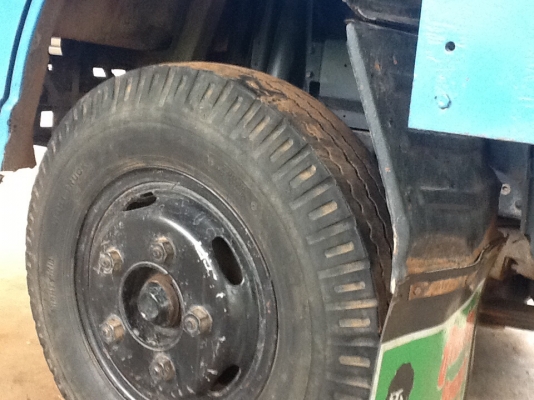 จองเเล้วครับขายIsuzu 110hp ปี38ทะเบียนขาด1ปีแคชชีแดงปลายนิดๆเครื่องไม่มีปัญหาขายหาเงินลงนาครับที่ราคา195000รับพ่อค้าครับ