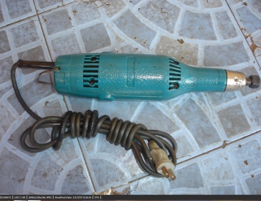 ขายเครื่องเจียรคอยาว Makita รุ่น 906 แกน6mm(240w.)