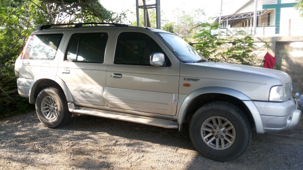 FORD - EVEREST - limited 2.5 AT 4WD