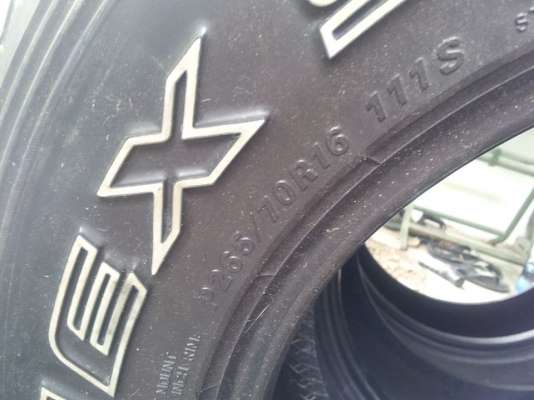 ขายยางFALKEN 265/70/16  ปี 12 (3 เส้น)