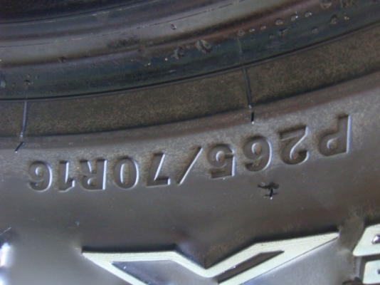 ขายยางFALKEN 265/70/16  ปี 12 (3 เส้น)