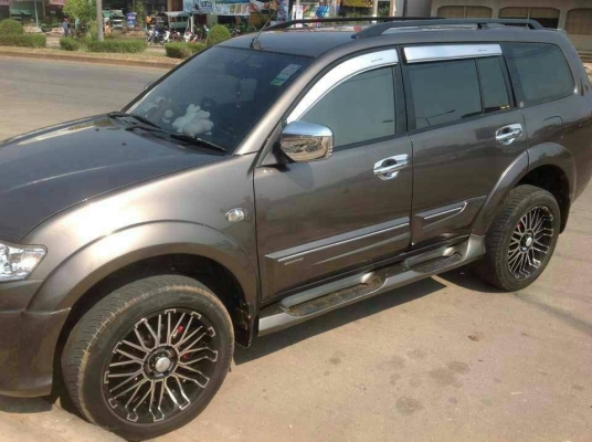 ขายปาเจโร่ปี54ตัวท็อบเเม็กขอบ20เลนโช่สวยจัดมากๆ ขายปาเจโร่ปี54ตัวท็อบเเม็กขอบ20เลนโช่สวยจัดมากๆ