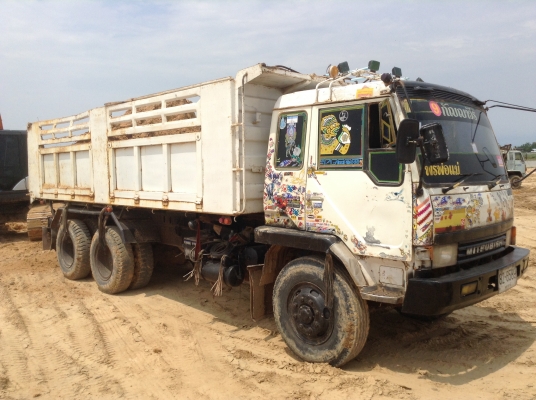 ขายไอ้หลง FN527M-TD วางเครื่อง 6D15 Turbo Intercooler 240 แรงม้า เบรคใหญ่ แอร์ครบ มีระบบลากจูง ทะเบียนเต็มพรัอมโอน