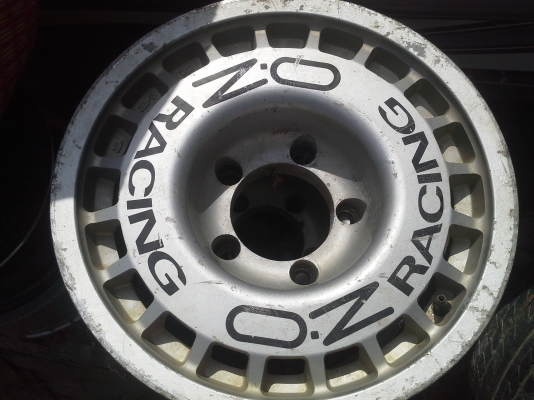 ยางsilverstone -at-117ขอบ 15 ยางsilverstone -at-117ขอบ 15