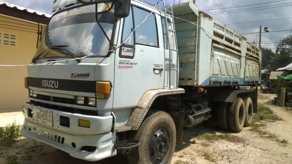 10ล้อ240นางฟ้าแท้ๆISUZU FXZ23NFP R ห้างแท้ เครื่องเดิมเกียร์เดิม.พร้อมใช้..