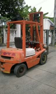 ขายรถ โฟล์ลิฟต์ สภาพพร้อมใช้งาน