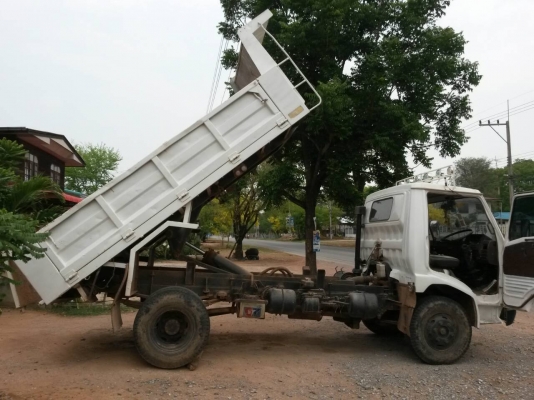 **ดาวน์ เพียง 190,000 บ.**ขาย6ล้อดั๊มสวยๆ HINO FB112 117HP WO4D เครื่องแน่น ไม่มีเยิ้ม ช่วงล่างใหญ่Fหน้า-หลัง คัสซีสวยเดิมไม่มีผุไม่มีดาม กระบะดั๊มเหล็ก5ตันยิงหลัง สภาพดี พ้นดีข้างดีไม่มีผุ หัวสวยบาง ภายในสวยคอนโซลครบ แอร์เย็น ยางดี6เส้น พร้อมใช้ พร้อมลุย **ดาวน์ เพียง 190,000 บ.**ขาย6ล้อดั๊มสวยๆ HINO FB112 117HP WO4D เครื่องแน่น ไม่มีเยิ้ม ช่วงล่างใหญ่Fหน้า-หลัง คัสซีสวยเดิมไม่มีผุไม่มีดาม กระบะดั๊มเหล็ก5ตันยิงหลัง สภาพดี พ้นดีข้างดีไม่มีผุ หัวสวยบาง ภายในสวยคอนโซลครบ แอร์เย็น ยางดี6เส้น พร้อมใช้ พร้อมลุย