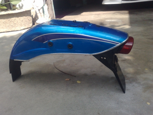 ขาย บังโคนหลัง พร้อมไฟทาย.ของแท้ติดรถ.Kawasaki Boss..ราคา1000..สนใจติดต่อ เอนก...0819229784