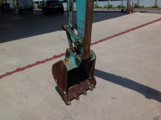 ขายรถแบคโฮ KOBELCO SK25SR แทร็กเหล็ก มือสองญี่ปุ่น