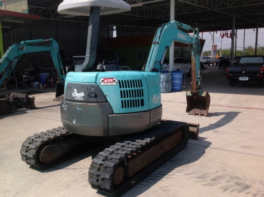 ขายรถแบคโฮ KOBELCO SK25SR แทร็กเหล็ก มือสองญี่ปุ่น