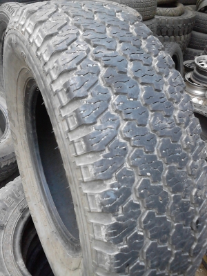 235/70R15 DUNLOP GRAND TREK  มีชุด 4 เส้น TEL.081-427-3941