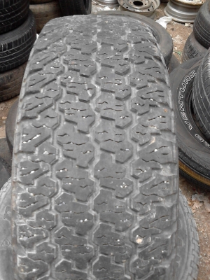 235/70R15 DUNLOP GRAND TREK  มีชุด 4 เส้น TEL.081-427-3941