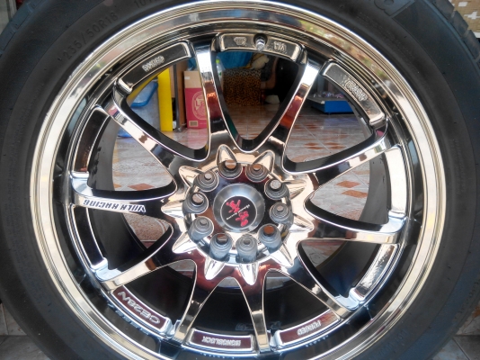 ce28n 18/5/114กว้าง8" งานของ k speedสีแบล็กโครมสวยๆ ไม่มีตำนิ พร้อมยาง235-50-18 ปี13ปลายปีสภาพยาง97\% ขาย16900 ดูของได้ที่คลอง2 คลองหลวง ซ.บงกช11 สภาพแบบนี้ต้องมาเอาครัฟ แยกก็ขายครัฟ หลังไมค์ https://www.facebook.com/profile.php?id=100006231031308