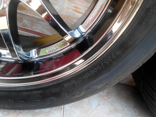 ce28n 18/5/114กว้าง8" งานของ k speedสีแบล็กโครมสวยๆ ไม่มีตำนิ พร้อมยาง235-50-18 ปี13ปลายปีสภาพยาง97\% ขาย16900 ดูของได้ที่คลอง2 คลองหลวง ซ.บงกช11 สภาพแบบนี้ต้องมาเอาครัฟ แยกก็ขายครัฟ หลังไมค์ https://www.facebook.com/profile.php?id=100006231031308