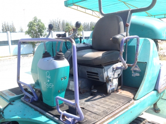 ขายรถแบคโฮ KOMATSU PC20-7E แทร็กยาง มือสองญี่ปุ่น