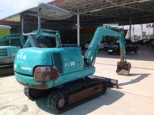 ขายรถแบคโฮ KOMATSU PC20-7E แทร็กยาง มือสองญี่ปุ่น