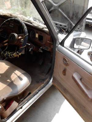 MAZDA FAMILY เครื่องเบนซิน เกียร์ธรรมดา หลังคาแครี่บอย TEL.081-427-3941