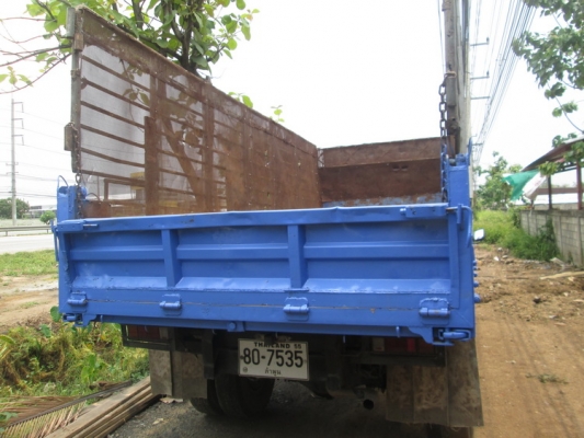 ขาย 6 ล้อดั้มพ์  ISUZU NQR  145  แรง เครื่องดี คัชซีสวย สภาพสวย