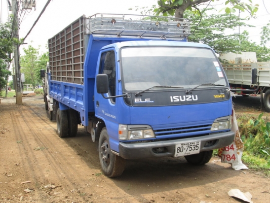 ขาย 6 ล้อดั้มพ์  ISUZU NQR  145  แรง เครื่องดี คัชซีสวย สภาพสวย