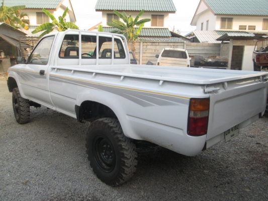 ขาย โตโยต้า ไมตี้ X  4WD  ช่วงล่าง  LN 106 แท้ทั้งชุด สภาพสวย