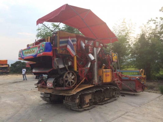 ขายรถเกี่ยวข้าวเกษตรพัฒนา  รุ่นจ้าวช้างไวไฟ