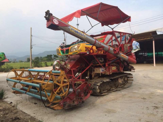 ขายรถเกี่ยวข้าวเกษตรพัฒนา  รุ่นจ้าวช้างไวไฟ