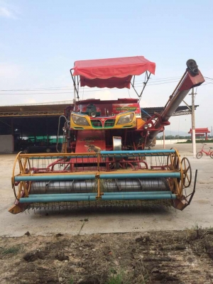 ขายรถเกี่ยวข้าวเกษตรพัฒนา  รุ่นจ้าวช้างไวไฟ