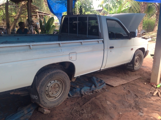 ขายนิสสันปี95ฝาแดงมัน ขายนิสสันปี95ฝาแดงมัน