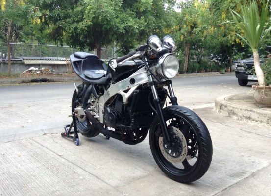 ด่วนๆ GSX400 ทะเบียนเล่มเขียว