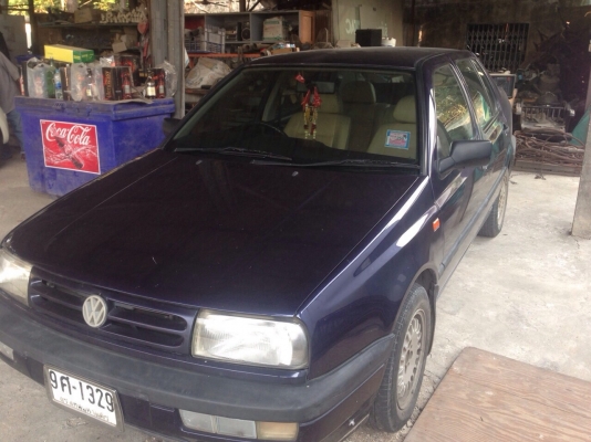 ขายรถเก่ง VOLKSWAGEN, PASSAT 2.0 GL สภาพพร้อมใช้งาน ราคาถูกๆ (ขายแล้ว)