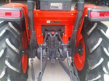 ขายรถไถ Kubota L 3608 (4WD) รถไร่ 100\%พร้อมดันหน้าช้าง