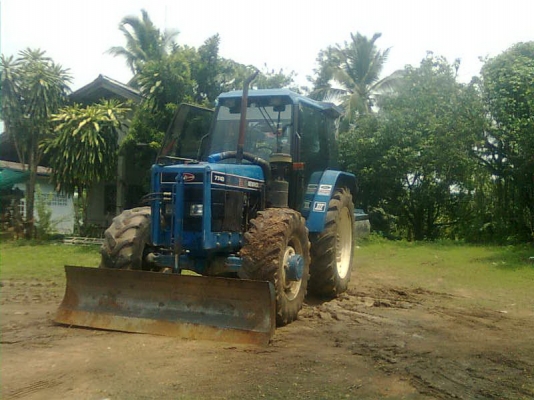 ขายฟอร์ด 7740 สองเพลารถบ้านพร้อมใช้ แอร์เย็น