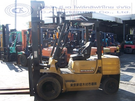 ขาย รถโฟล์คลิฟท์ MITSUBISHI รุ่น FD30