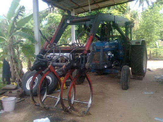 ขายรถคีบ 6600 ใช้น้อยพร้อมอุปกรณ์ รถพร้อมใช้สุดๆๆ