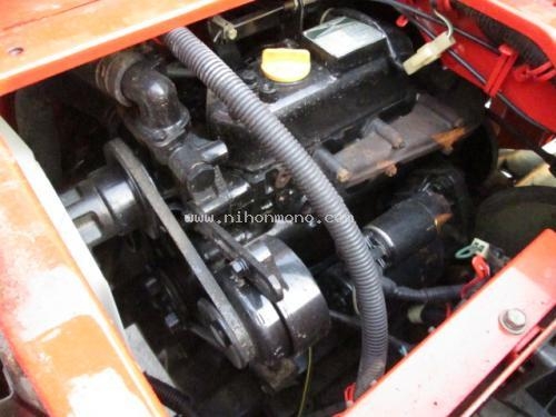 รถเกี่ยวข้าวนั่งขับ!!! รหัสสินค้า : 14001725  ยี่ห้อ : YANMAR รุ่น : CA11X