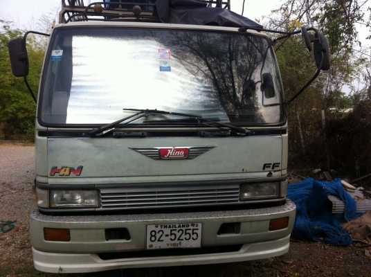 ขาย 6 ล้อดั้ม FF3HMLA เครื่อง195 แรง ยาว 6.50 เมตร สภาพสวยพร้อมใช้ ขาย 6 ล้อดั้ม FF3HMLA เครื่อง195 แรง ยาว 6.50 เมตร สภาพสวยพร้อมใช้