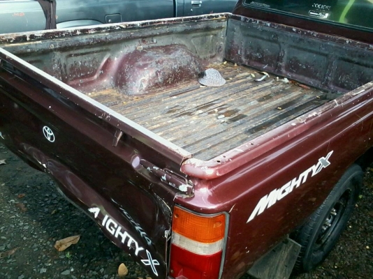 ***ขายแล้วครับขอบคุณ Truck2hand ขายกระบะแค็ปสภาพดี ราคาเบาๆ TOYOTA ไมตี้เอ็กซ์ 2.5 ปี37/94 เครื่องเดิมเกียร์เดิม เครื่อง2L แน่นดี แรงดีไม่เยิ้ม ช่วงล่างดีคัสซีสวยเดิม ไม่มีปะไม่มีดาม กระบะดีพื้นดี ลอนยังสวย ตำหนิฝาท้าย บุบหน่อย ภายในเก๋งสวย คอนโซลครบ พ.ธร