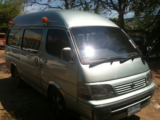 รถตู้โตโยต้า VIP ปี 2003 พร้อมใช้พร้อมโอน เบาะครบ ประตูเปิด2ด้าน