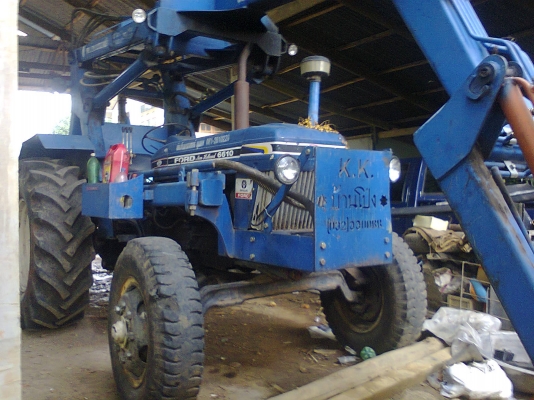 ขายรถคีบอ้อย FORD-5000 สภาพดี ต่อใหม่ใช้งานแค่ 1 ปี